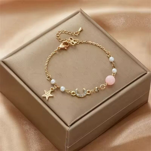 Girls Gold Color Zircon Star Moon Pearl Bracelet Simple Geometric Fashion Women Chain Bracelets Charming Elegant Jewelry Gift